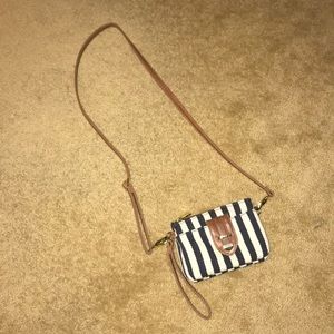 Cross body or clutch